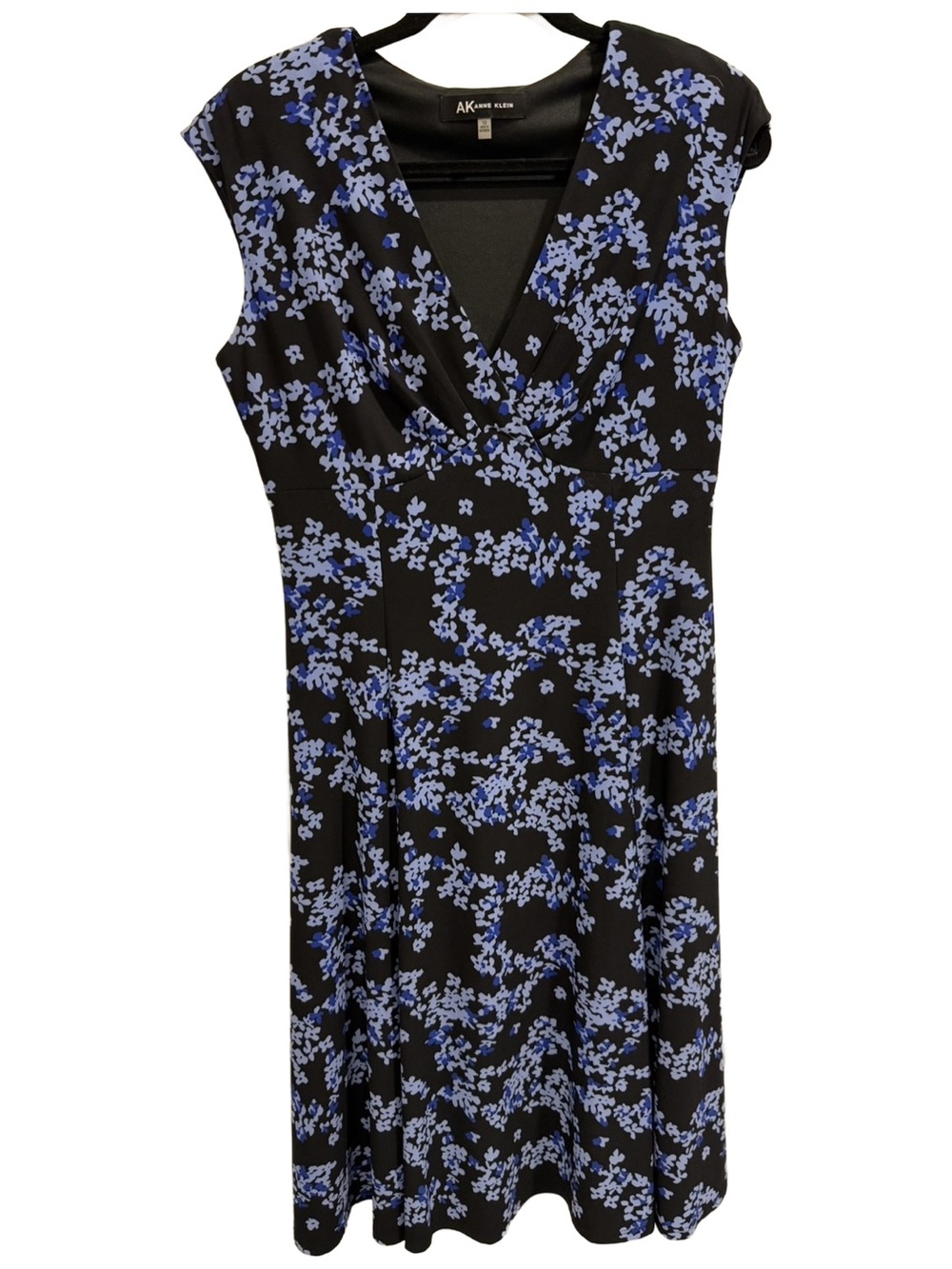 Anne Klein Black Cap Sleeves Blue Floral Wrap Style Midi Dress Size 10